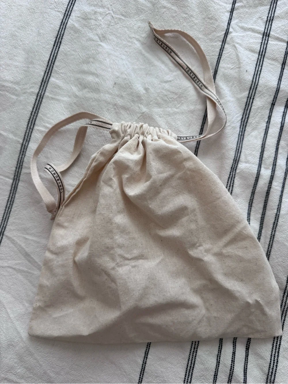 Tory Burch dustbag tory